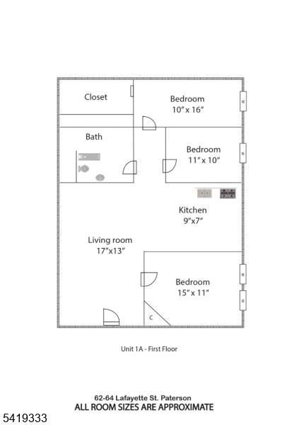 Main image without alt text