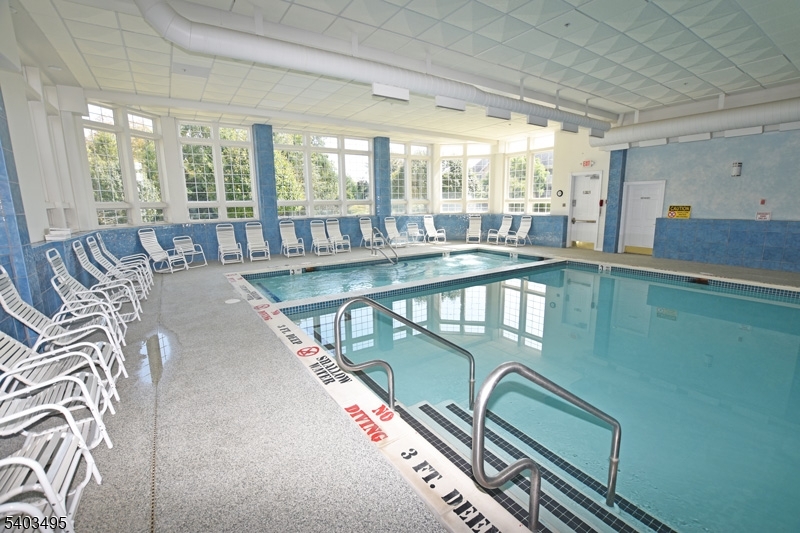 Fox Hills - Residential