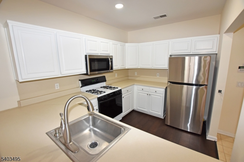 Fox Hills - Residential