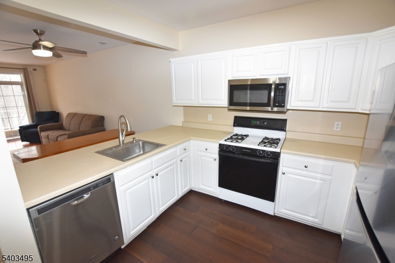 Fox Hills - Residential