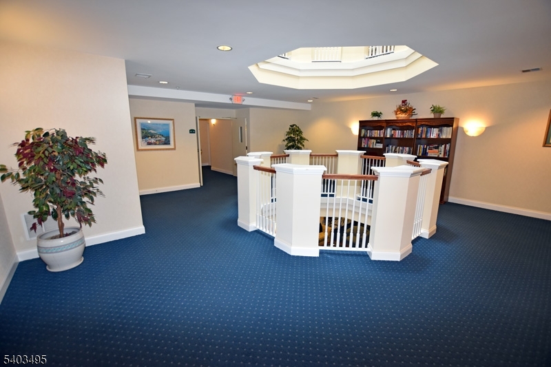 Fox Hills - Residential