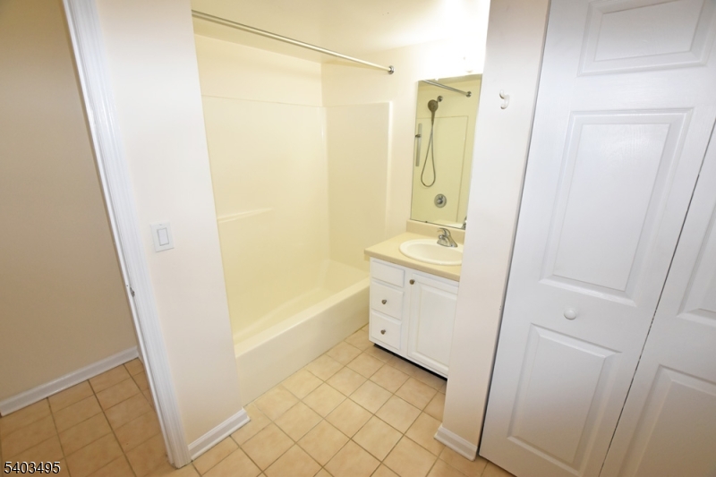 Fox Hills - Residential