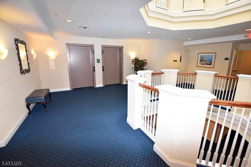 Fox Hills - Residential