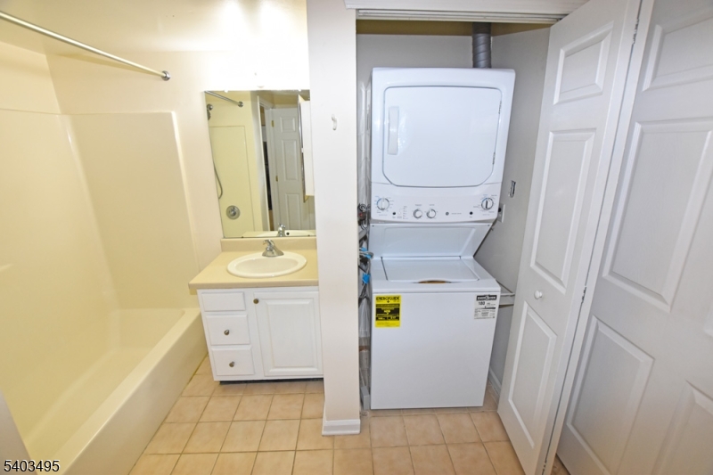 Fox Hills - Residential