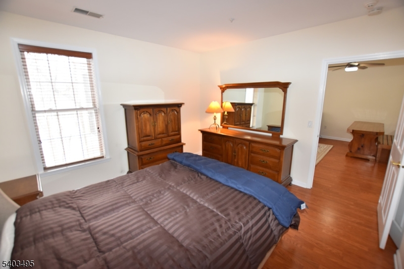 Fox Hills - Residential