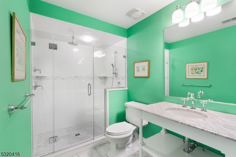 ROSEVALLE - Residential