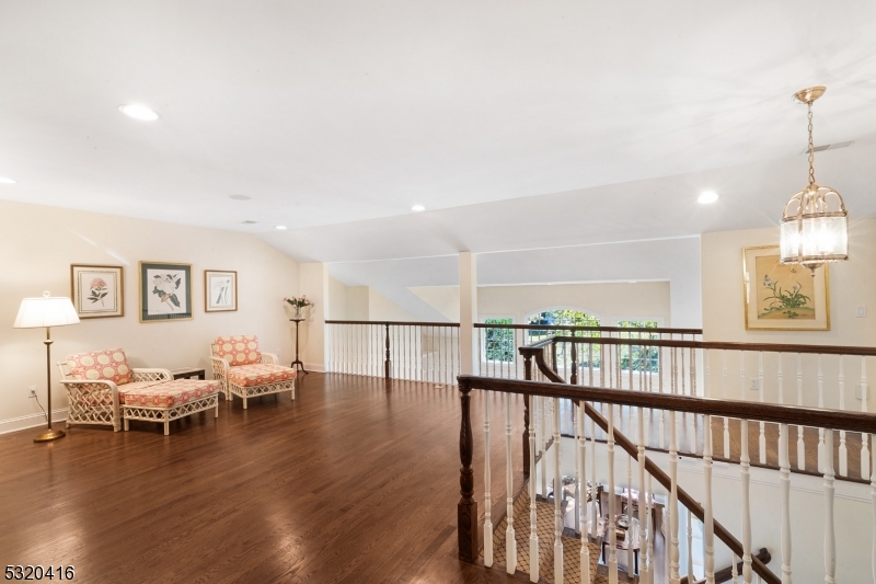 ROSEVALLE - Residential