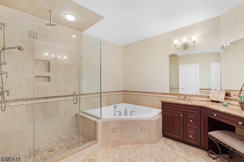 ROSEVALLE - Residential