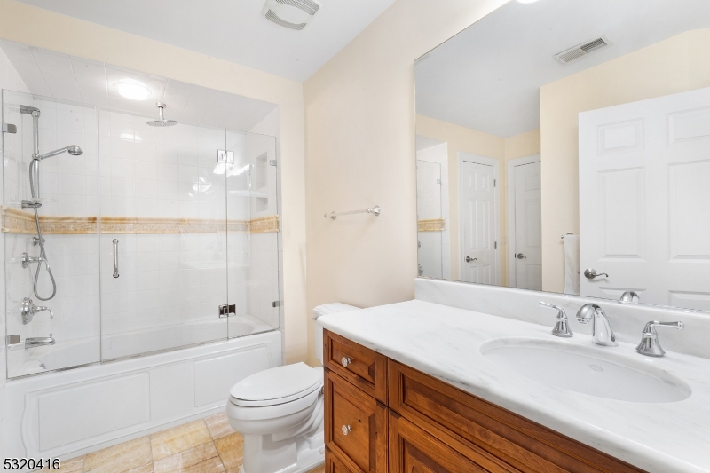 ROSEVALLE - Residential