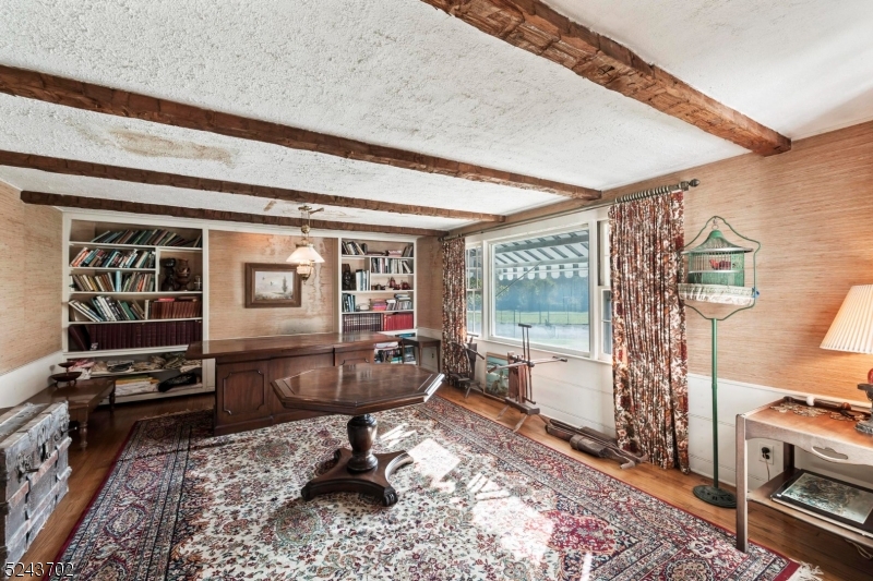 Far Hills Area - Residential