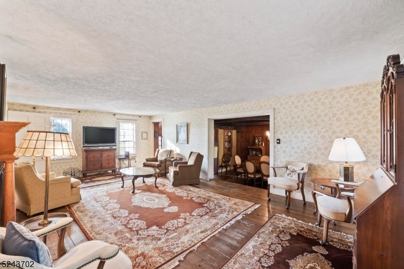 Far Hills Area - Residential