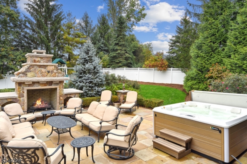 Bel Air - Residential