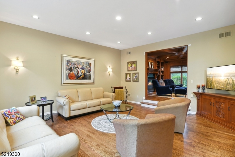 Bel Air - Residential