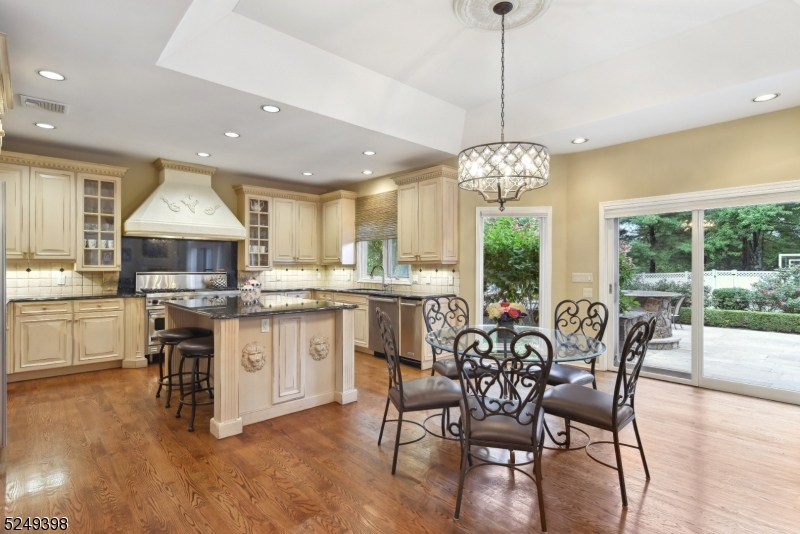 Bel Air - Residential