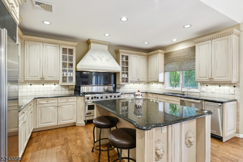 Bel Air - Residential