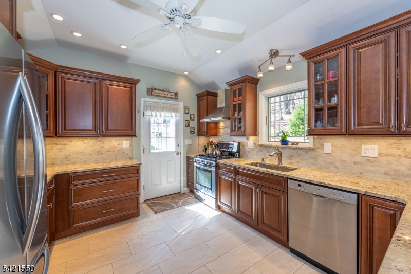 High Crest Lake - Residential