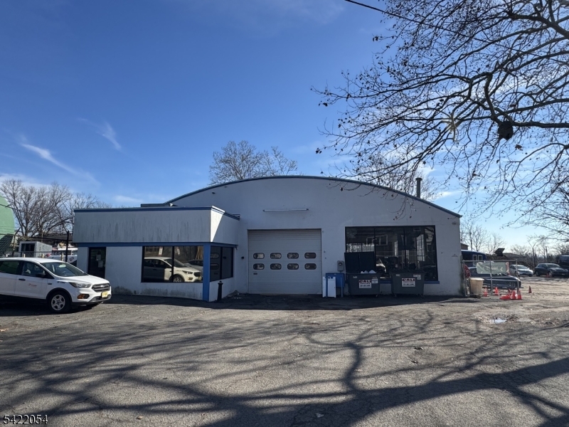 Photo 1 of 5 — 24 Burnett Ave, Maplewood Twp., NJ 07040