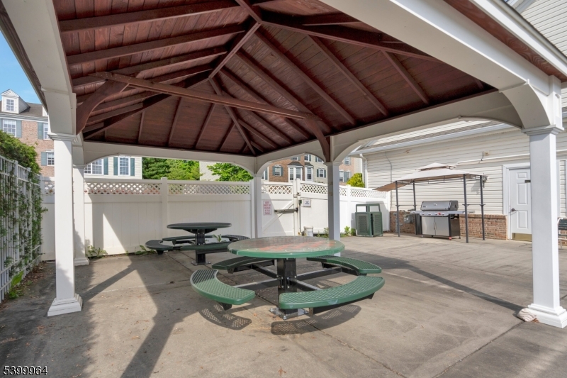 Warren Heights - Residential