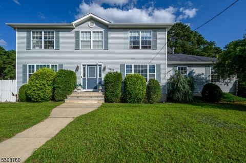 1527 Berkeley Ave, Beachwood Boro, NJ 08722 - MLS#: 3920711