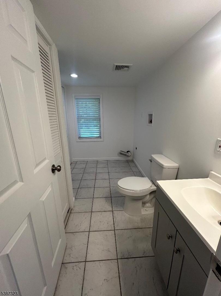 CRANDON LAKES - Residential