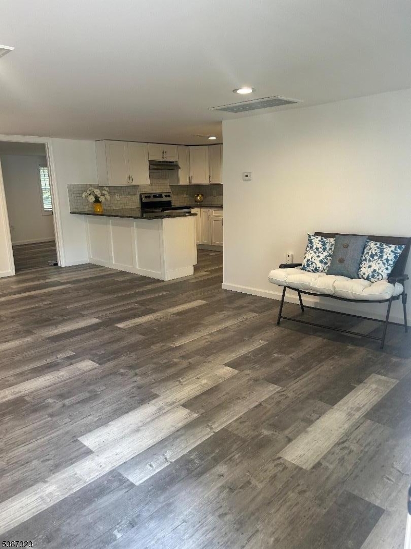 CRANDON LAKES - Residential