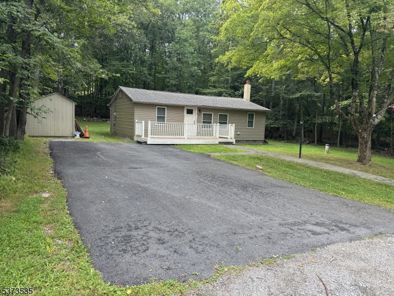 CRANDON LAKES - Residential