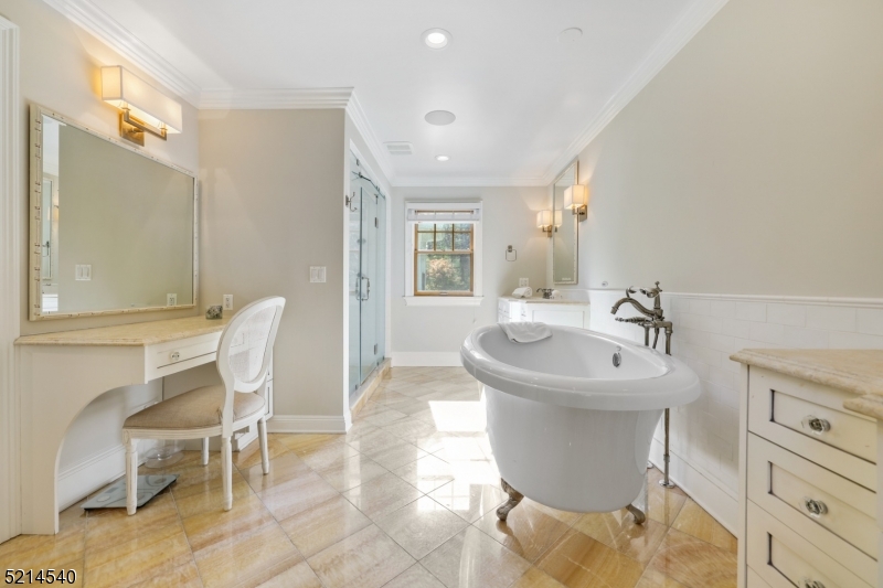 NORTHSIDE - Residential