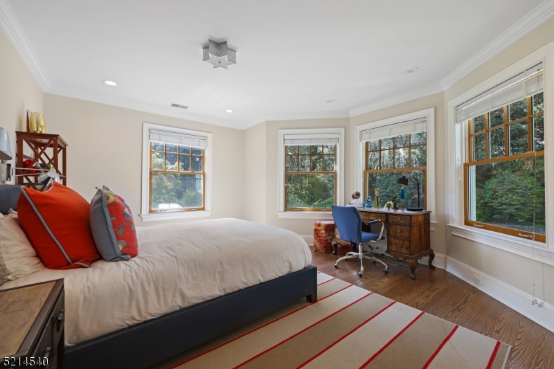 NORTHSIDE - Residential