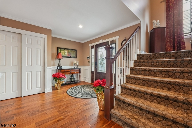 Crestmont Hills - Residential