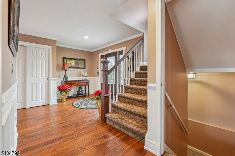 Crestmont Hills - Residential