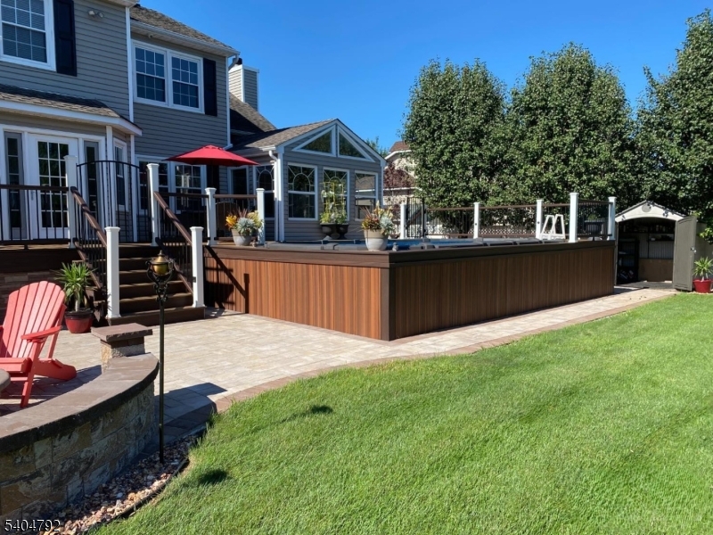 Crestmont Hills - Residential