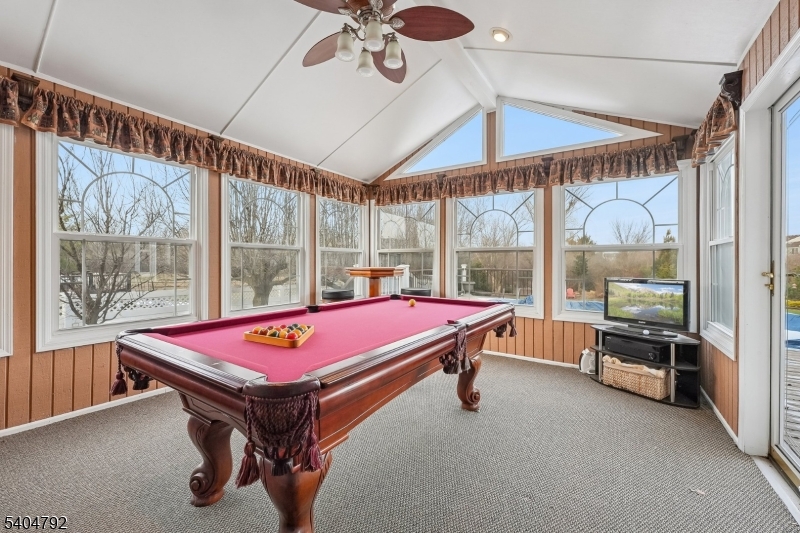 Crestmont Hills - Residential