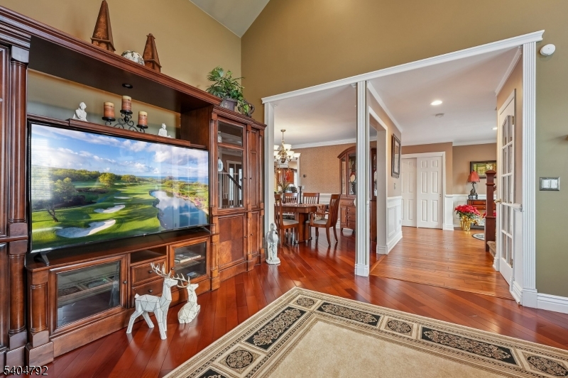 Crestmont Hills - Residential