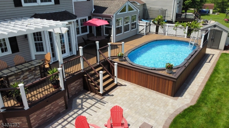 Crestmont Hills - Residential