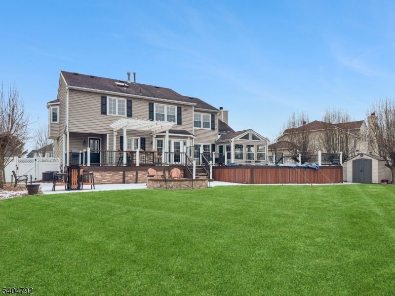 Crestmont Hills - Residential