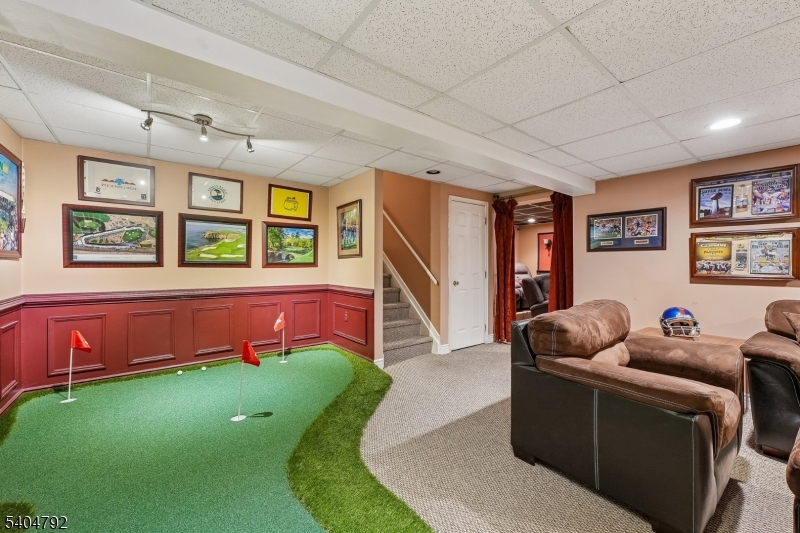 Crestmont Hills - Residential