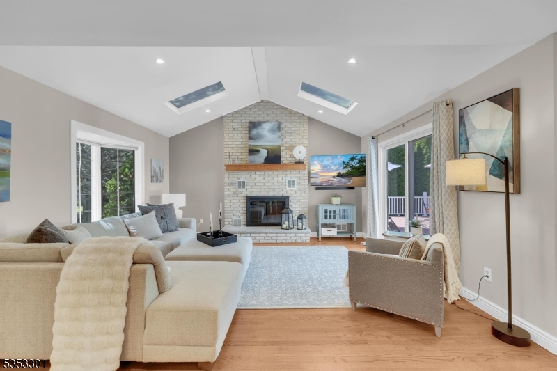 Mountain - Residential