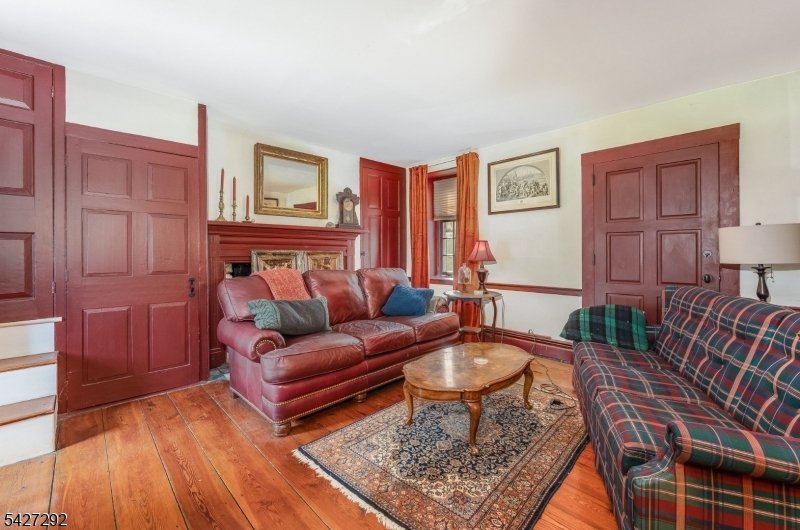 RIEGELSVILLE - Residential