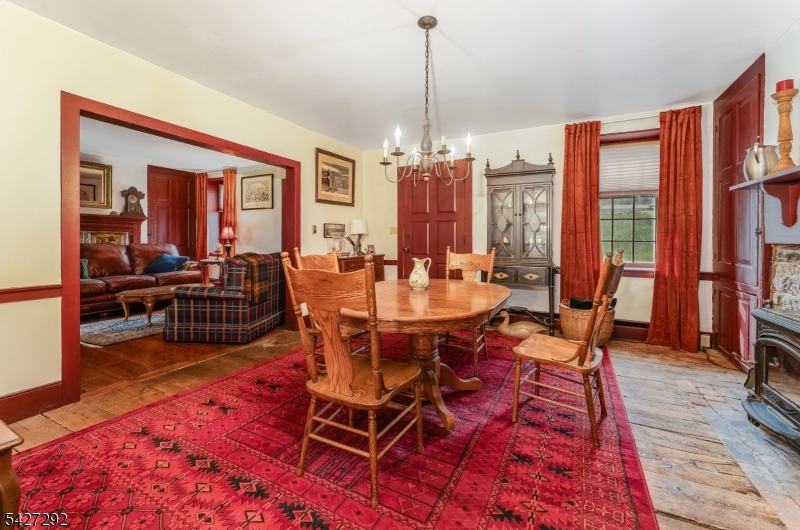 RIEGELSVILLE - Residential