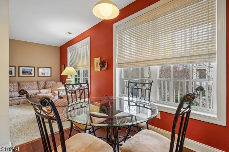 The Four Seasons - Residential