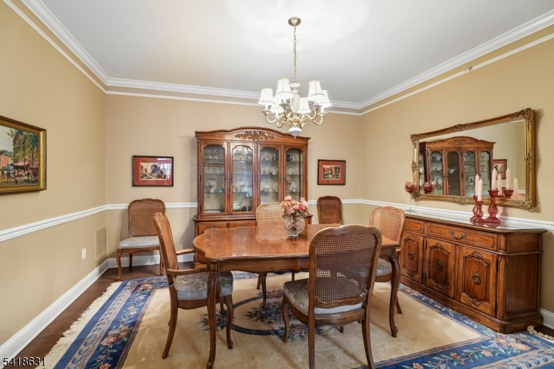 The Four Seasons - Residential