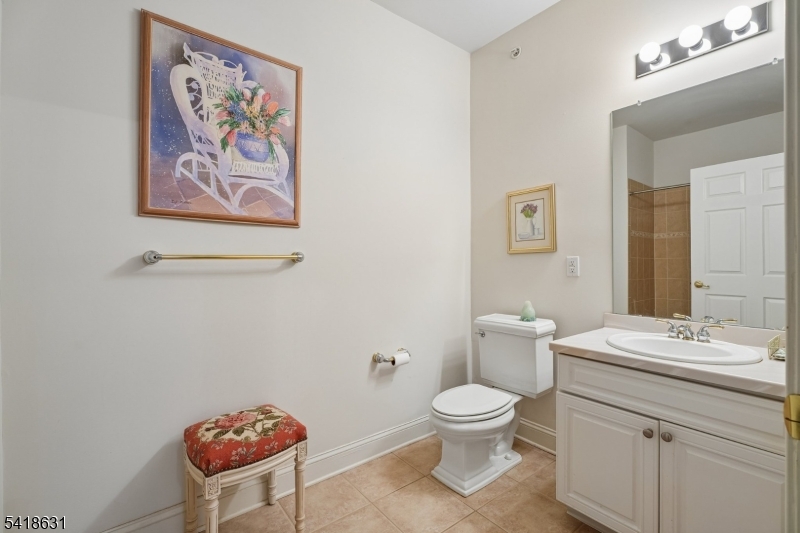 The Four Seasons - Residential