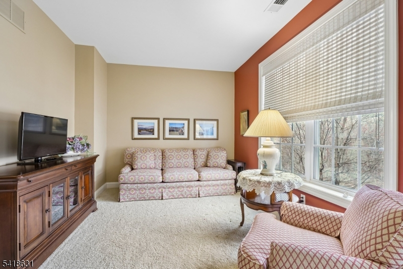 The Four Seasons - Residential