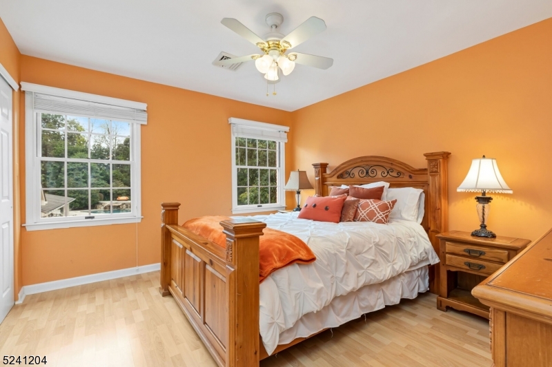 Teetertown Ravine - Residential