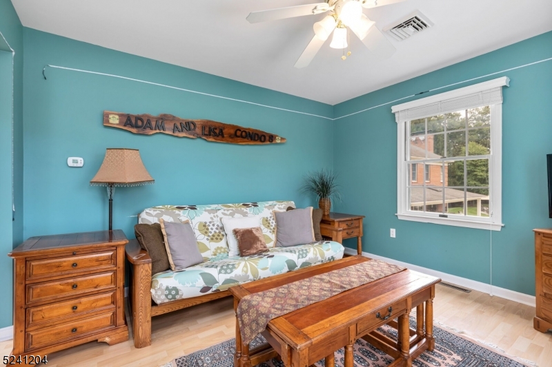 Teetertown Ravine - Residential