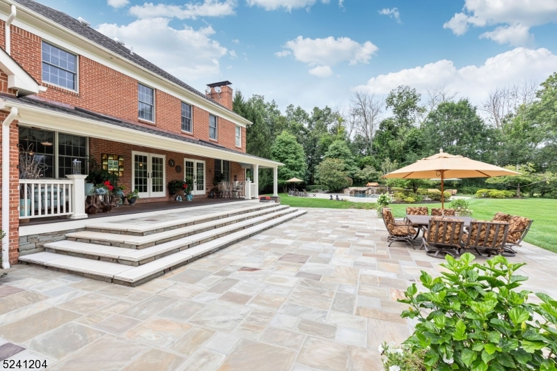 Teetertown Ravine - Residential