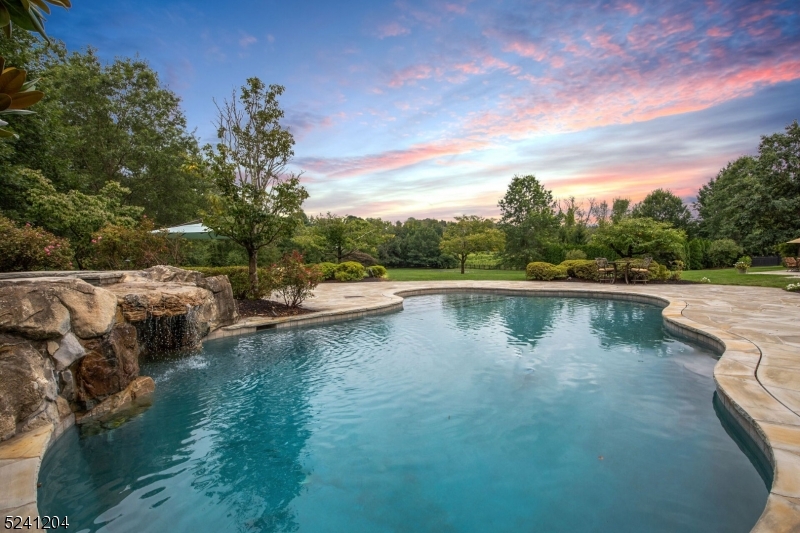 Teetertown Ravine - Residential