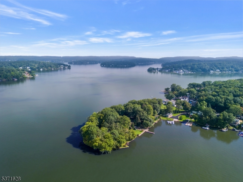 Chestnut Point - Residential