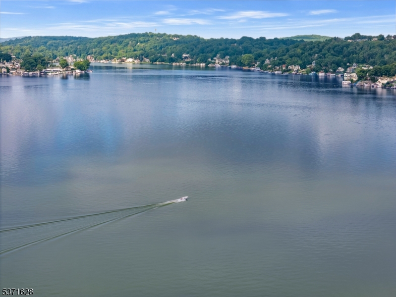 Chestnut Point - Residential