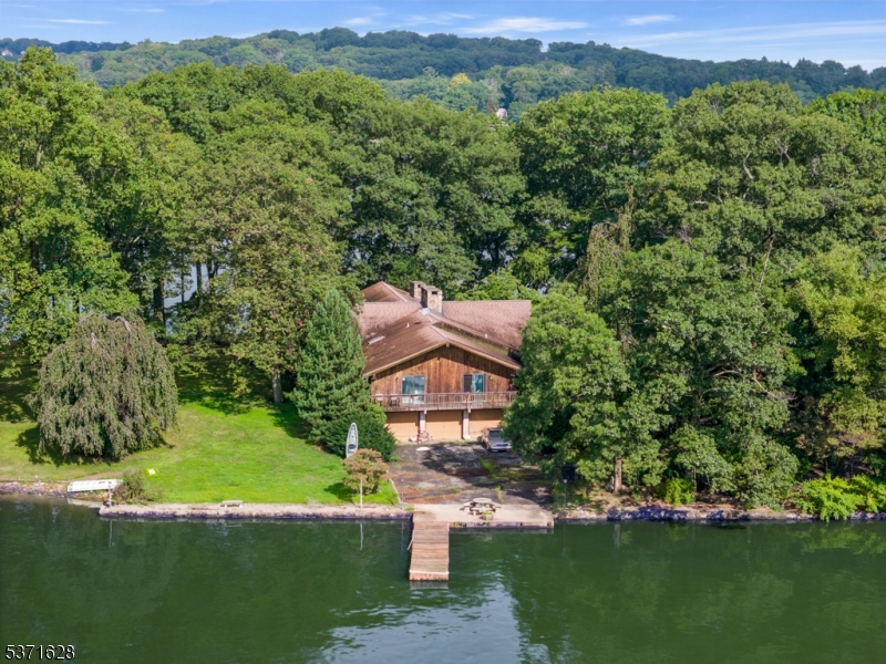 Chestnut Point - Residential